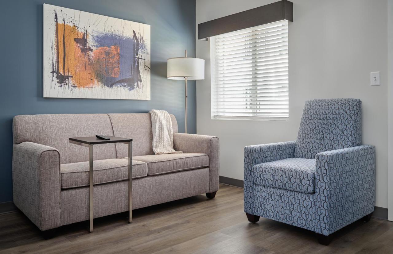 Stayapt Suites San Antonio-Randolph Live Oak Exteriér fotografie